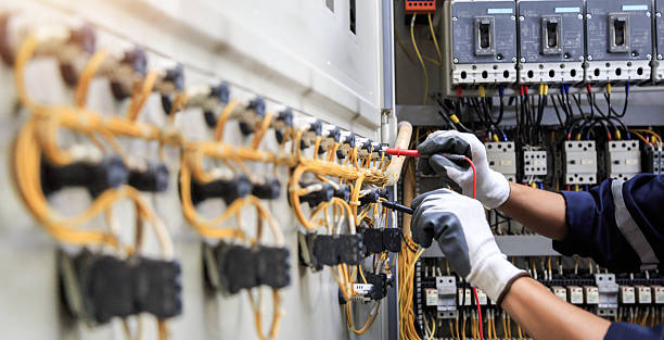 Professional Electrician technician working in Elkhart, TX